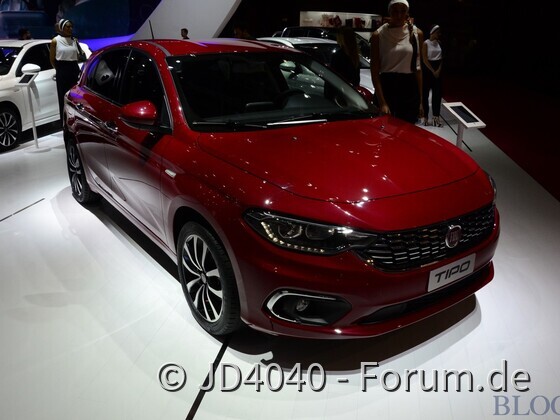 Fiat Tipo-Paris-2016-03