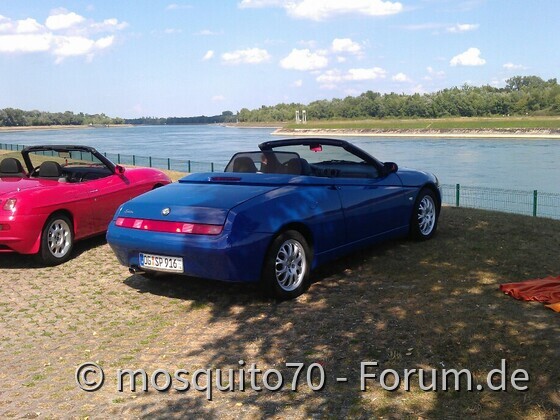 Sonntagsausflug vor einigen Jahren oben ohne.