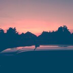 TIPO SW mit Sonnenuntergang in Niederösterreich