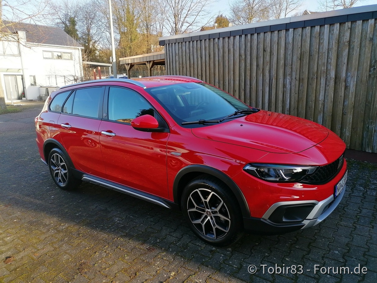 Tipo Cross Kombi RedEdition 1.6 Diesel mit 130PS