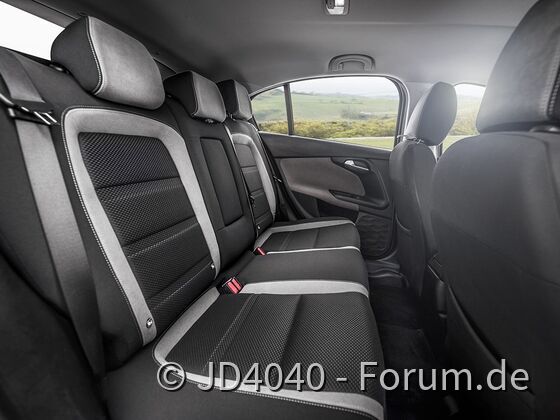 160502_Fiat_Tipo-interni_03