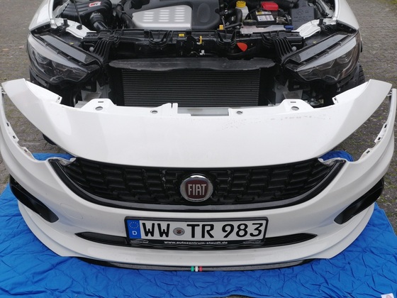 Cleaner Frontgrill montiert