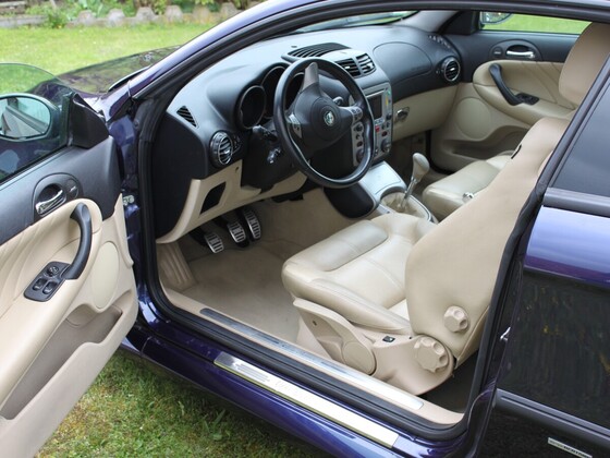 Alfa Romeo GT JTS Collezione
