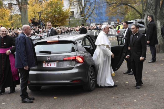 Der Papst fährt Tipo