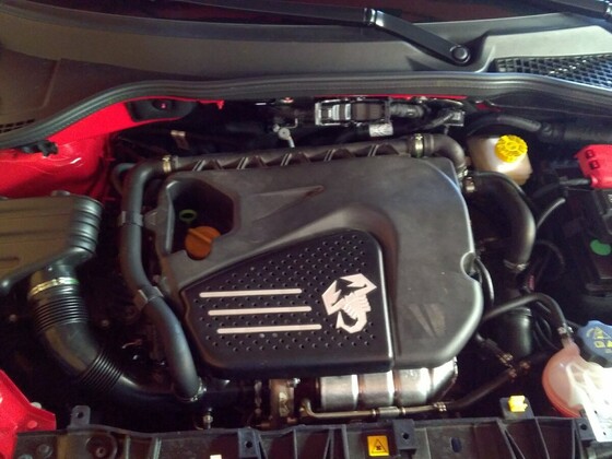 Motorabdeckung Abarth