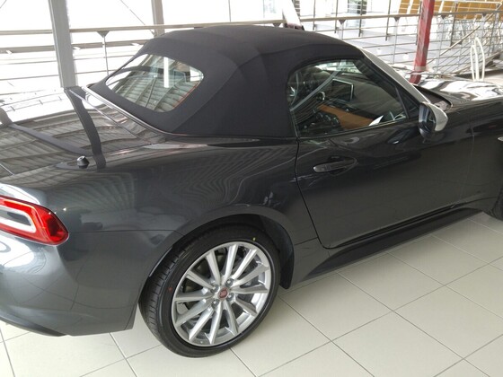 124 Spider