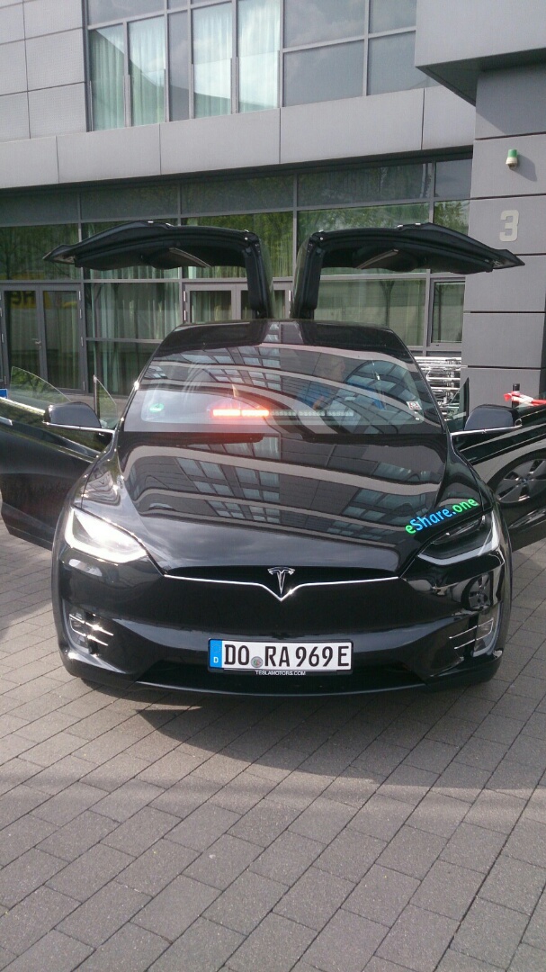 Tesla Impressionen