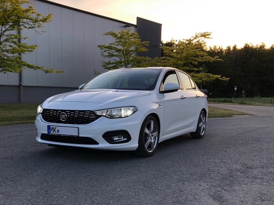 Einbau H&R Sportfedern in 1.6er MJ Limo auf 7x17"