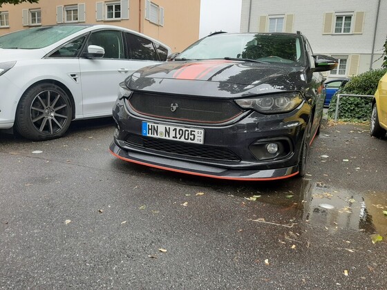 Selbst gemachte Kühlergrill