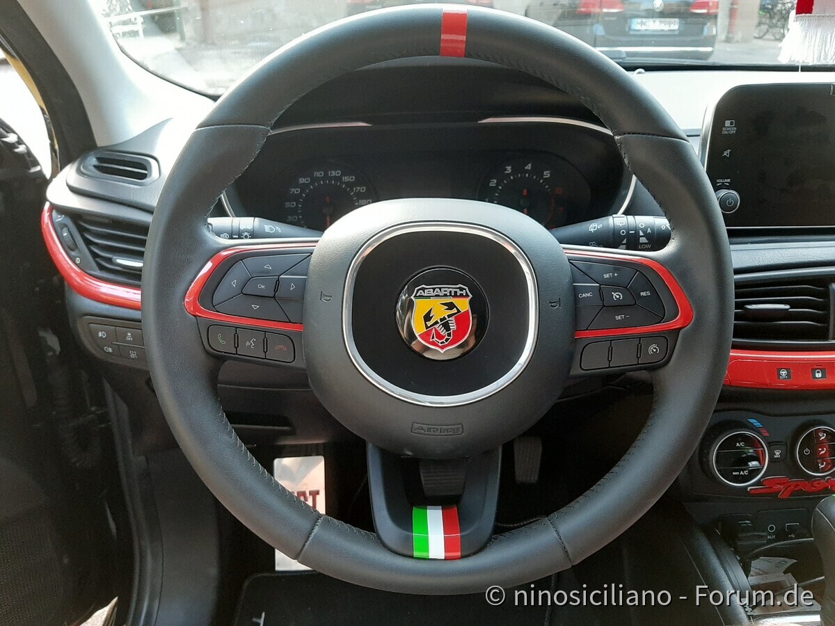Lenkrad mir Italia Fahne