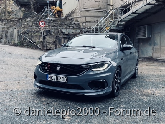 Fiat Emblem Foliert