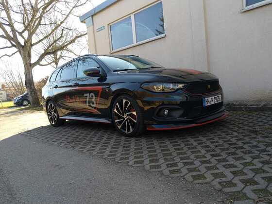 Black Viper Ausfahrt